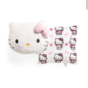 NEW Hello Kitty 2pk Girly Decorative Pillow Set